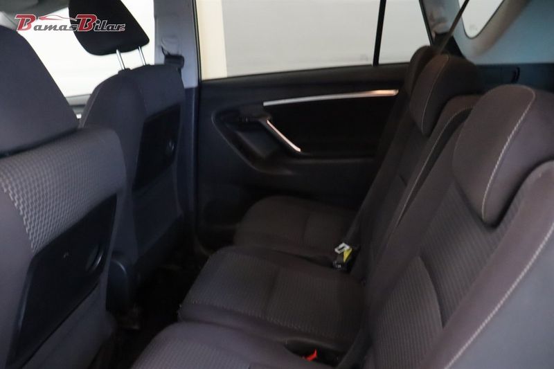 Toyota Verso bild 12