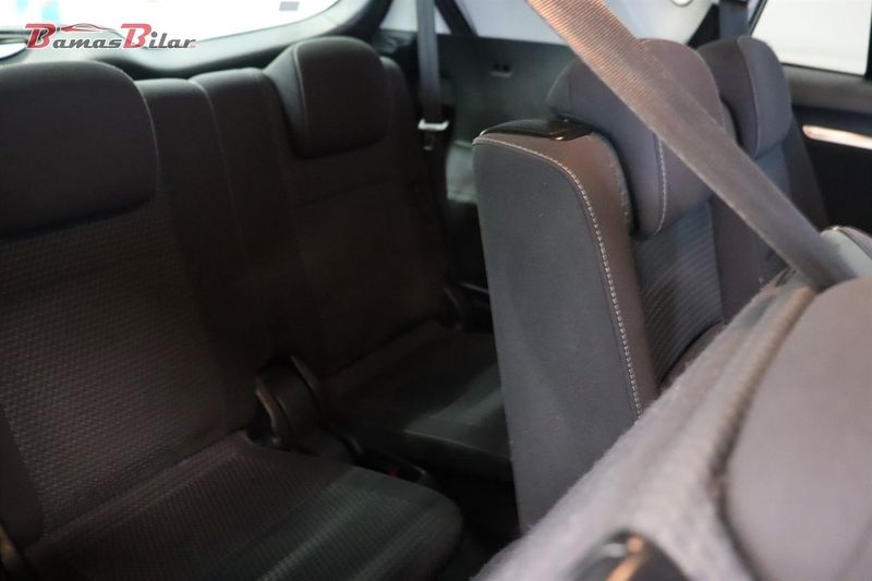 Toyota Verso bild 19