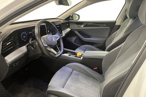 Volkswagen Passat bild 16