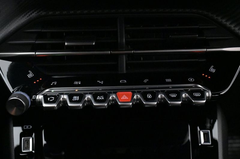 Peugeot e-2008 bild 21