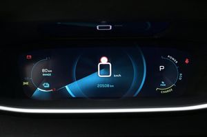 Peugeot e-2008 bild 9
