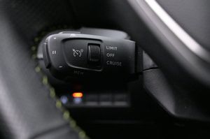 Peugeot e-2008 bild 8