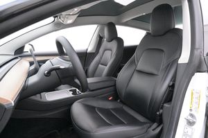 Tesla Model 3 bild 9