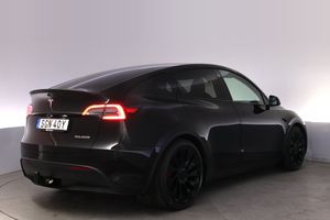 Tesla Model Y bild 5