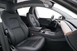 Tesla Model Y bild 12