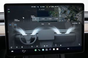 Tesla Model Y bild 20