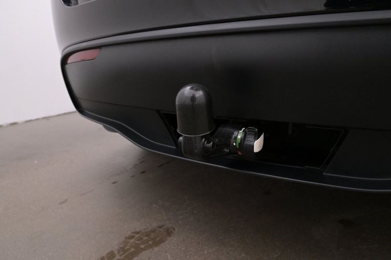 Tesla Model Y bild 26