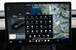 Tesla Model Y bild 22