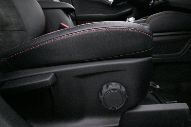 Ford Kuga bild 13