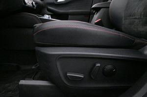 Ford Kuga bild 11