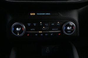 Ford Kuga bild 19
