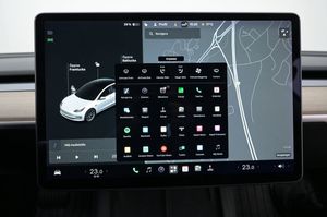 Tesla Model 3 bild 22