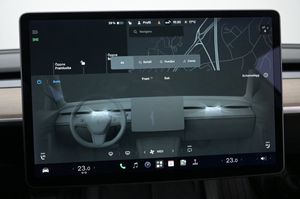 Tesla Model 3 bild 18