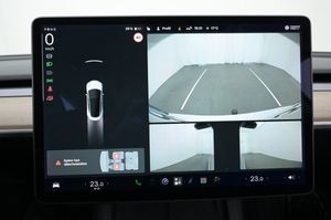 Tesla Model 3 bild 20