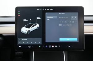 Tesla Model 3 bild 14