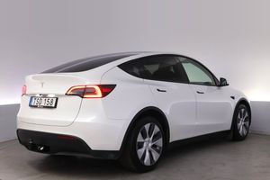 Tesla Model Y bild 5