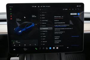 Tesla Model Y bild 14