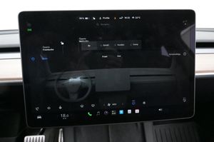 Tesla Model Y bild 20