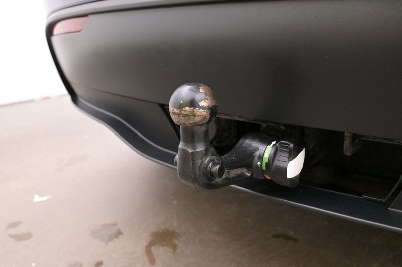 Tesla Model Y bild 26