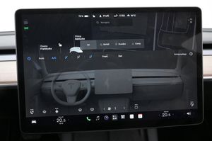 Tesla Model 3 bild 20