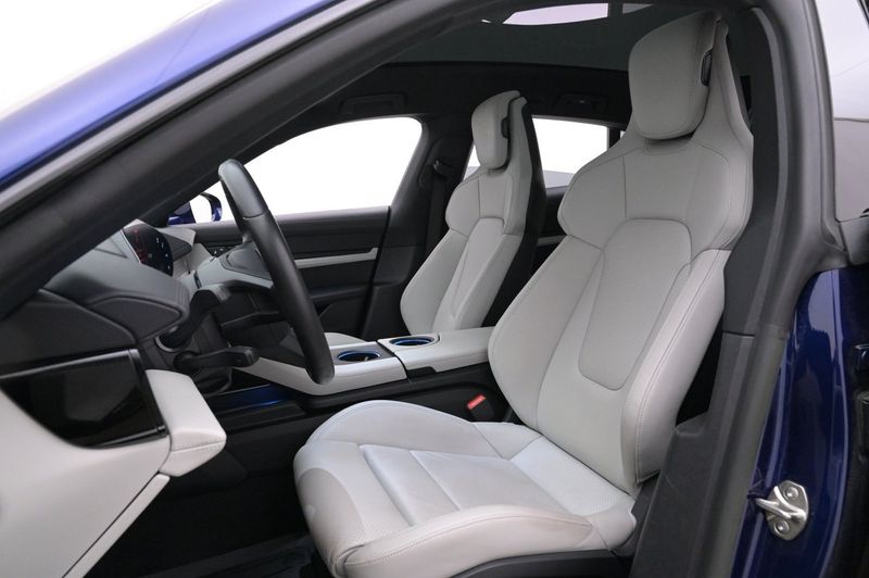 Porsche Taycan bild 11