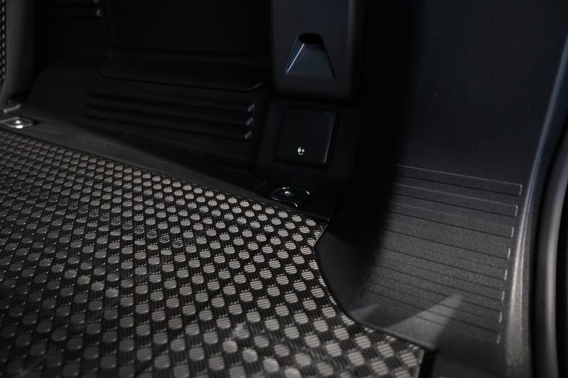 Land Rover Defender bild 21