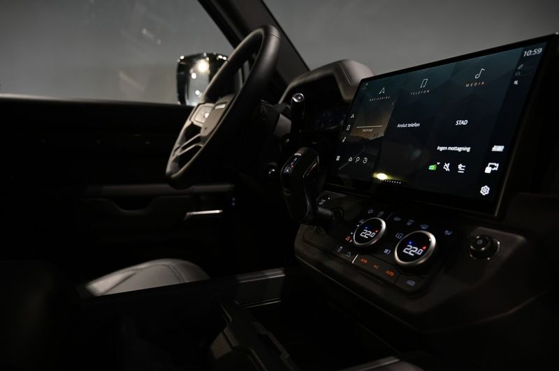 Land Rover Defender bild 14