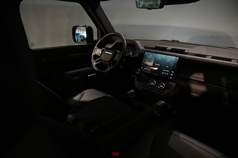 Land Rover Defender bild 13