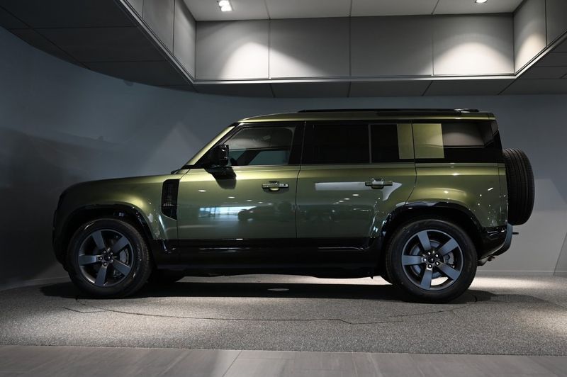 Land Rover Defender bild 3