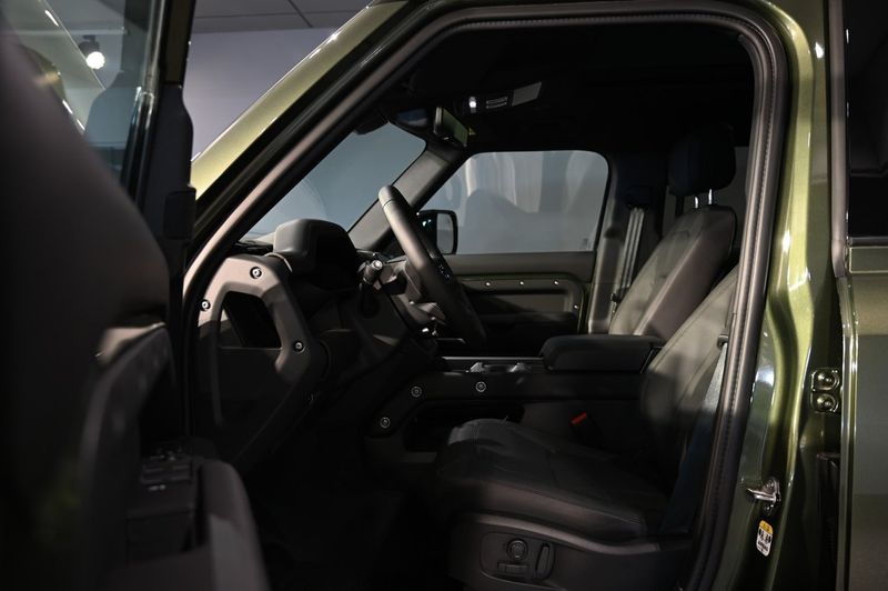 Land Rover Defender bild 10