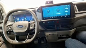 Ford Custom bild 4