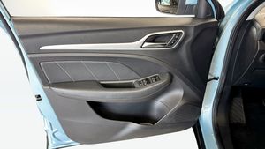 MG ZS EV bild 11