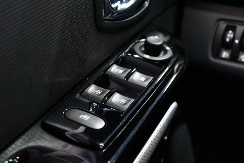 Renault Clio bild 18