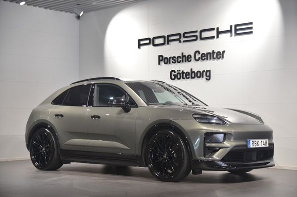 Porsche Macan Turbo - 2024
