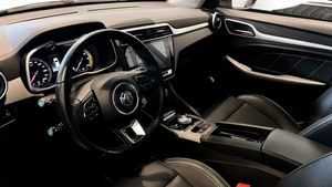 MG ZS EV bild 13