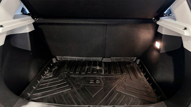 MG ZS EV bild 10