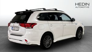 Mitsubishi Outlander bild 2