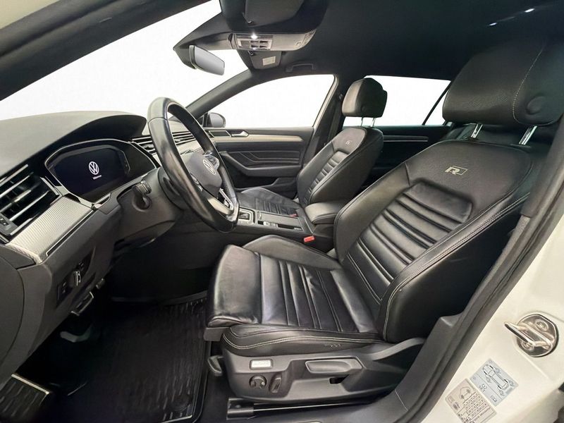 Volkswagen Passat bild 10