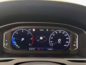 Volkswagen Passat bild 23