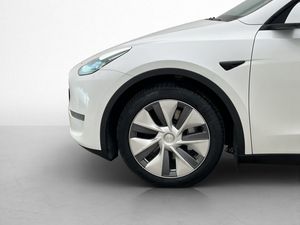 Tesla Model Y bild 29