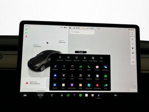 Tesla Model Y bild 21