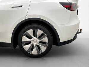 Tesla Model Y bild 30