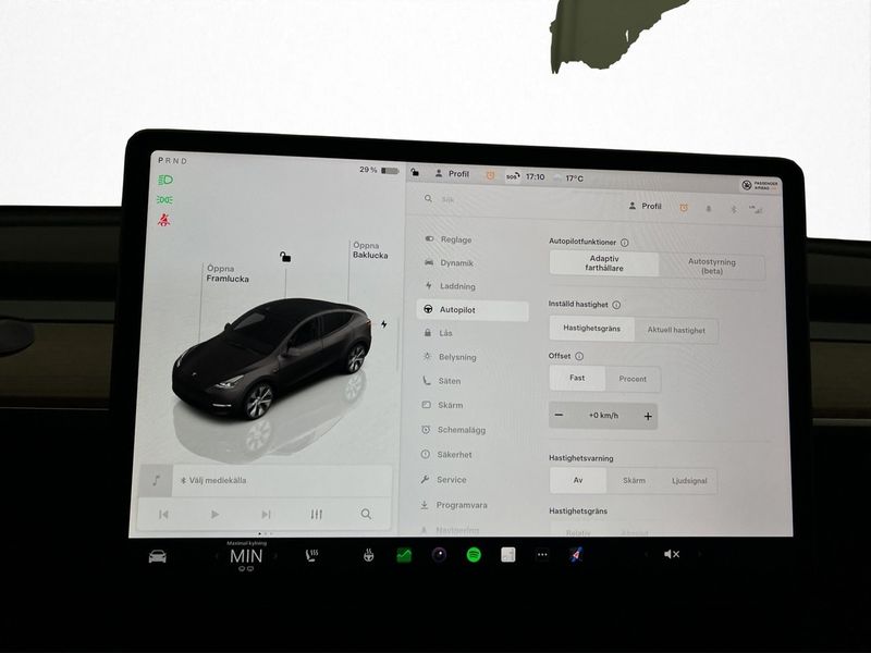 Tesla Model Y bild 24