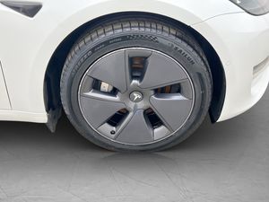 Tesla Model 3 bild 33