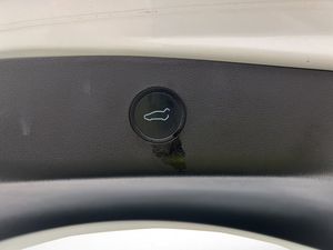 Tesla Model 3 bild 13