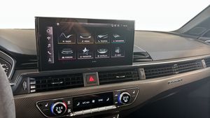 Audi RS4 bild 13