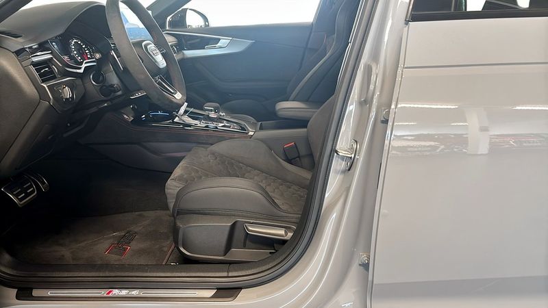 Audi RS4 bild 2