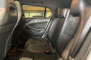 Mercedes CLA220 bild 7