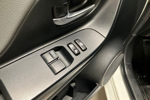 Toyota Yaris bild 19