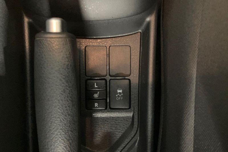 Toyota Yaris bild 24